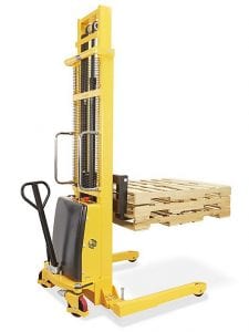 pallet stacker 137